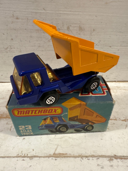 Matchbox - Atlas Truck - Amber Windows, chrome interior, K-type box