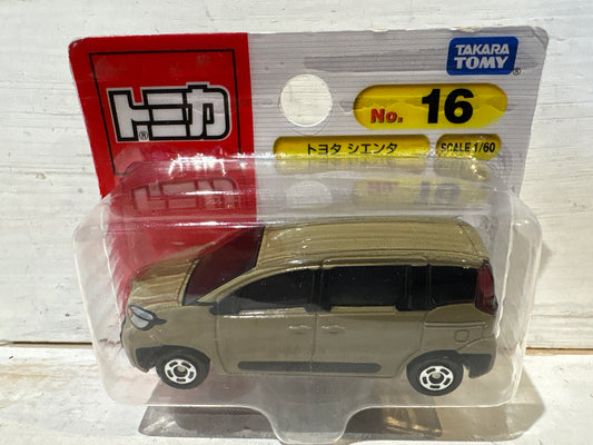 Tomica - 16 Toyota Sienta