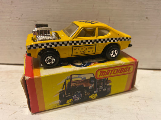 Matchbox - Maxi Taxi in US Yellow box