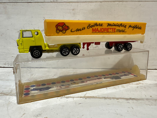 Majorette - Bernard Articulated Tilt Truck