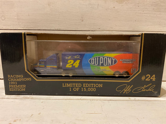 Racing Champions Du Pont Racing Team Kenworth Transporter