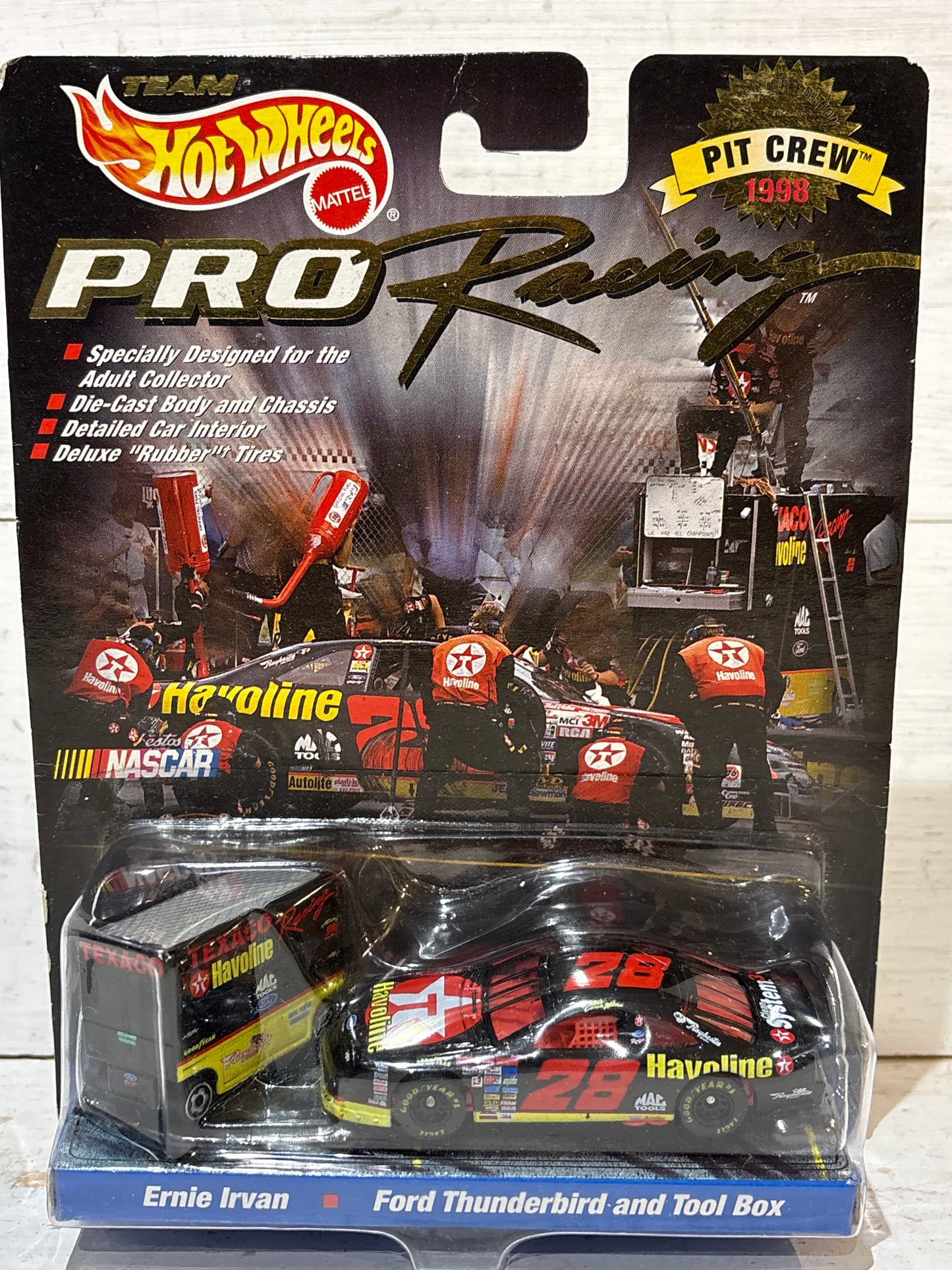 Hot Wheels Pro Racing Pit Crew - Ford Thunderbird & Tool Box - Ernie Irvan