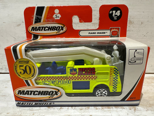 Matchbox - Snorkel Fire Engine - Neon Yellow - Flame Chaser on box