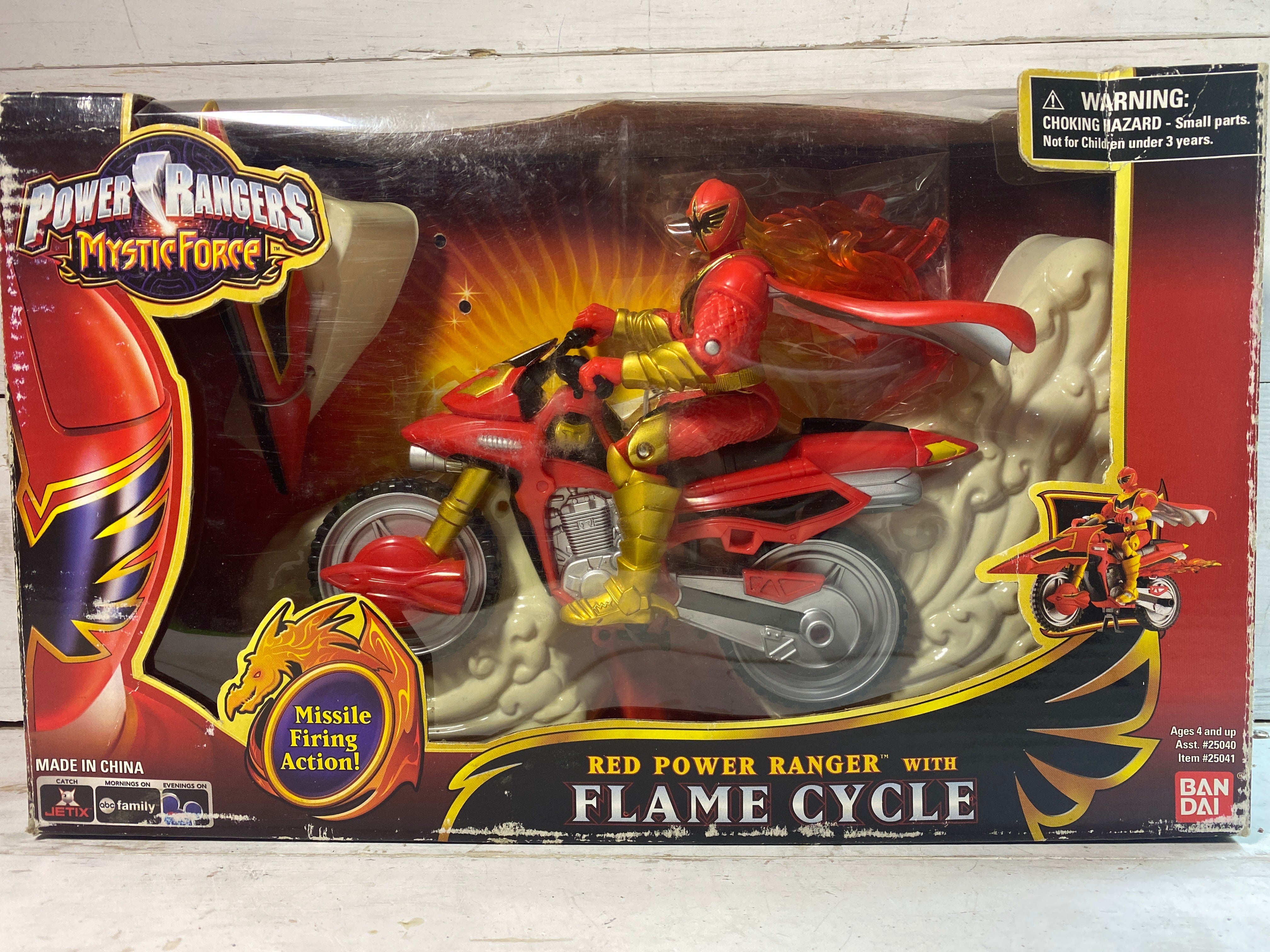 Bandai Power Rangers Mystic Force - Red Power Ranger with Flame Cycle ...