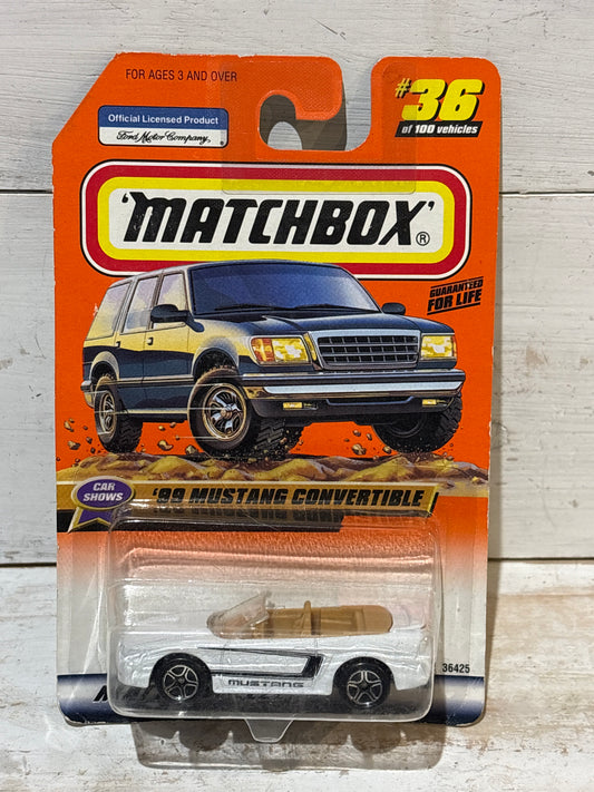 Matchbox - ‘99 Mustang Convertible - White