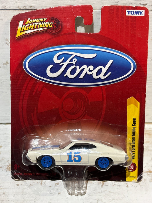 Johnny Lightning - 1972 Ford Gran Torino Sport