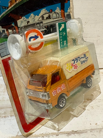 Yonezawa Diapet Cherica - Subaru Sambar - Flower Shop Truck