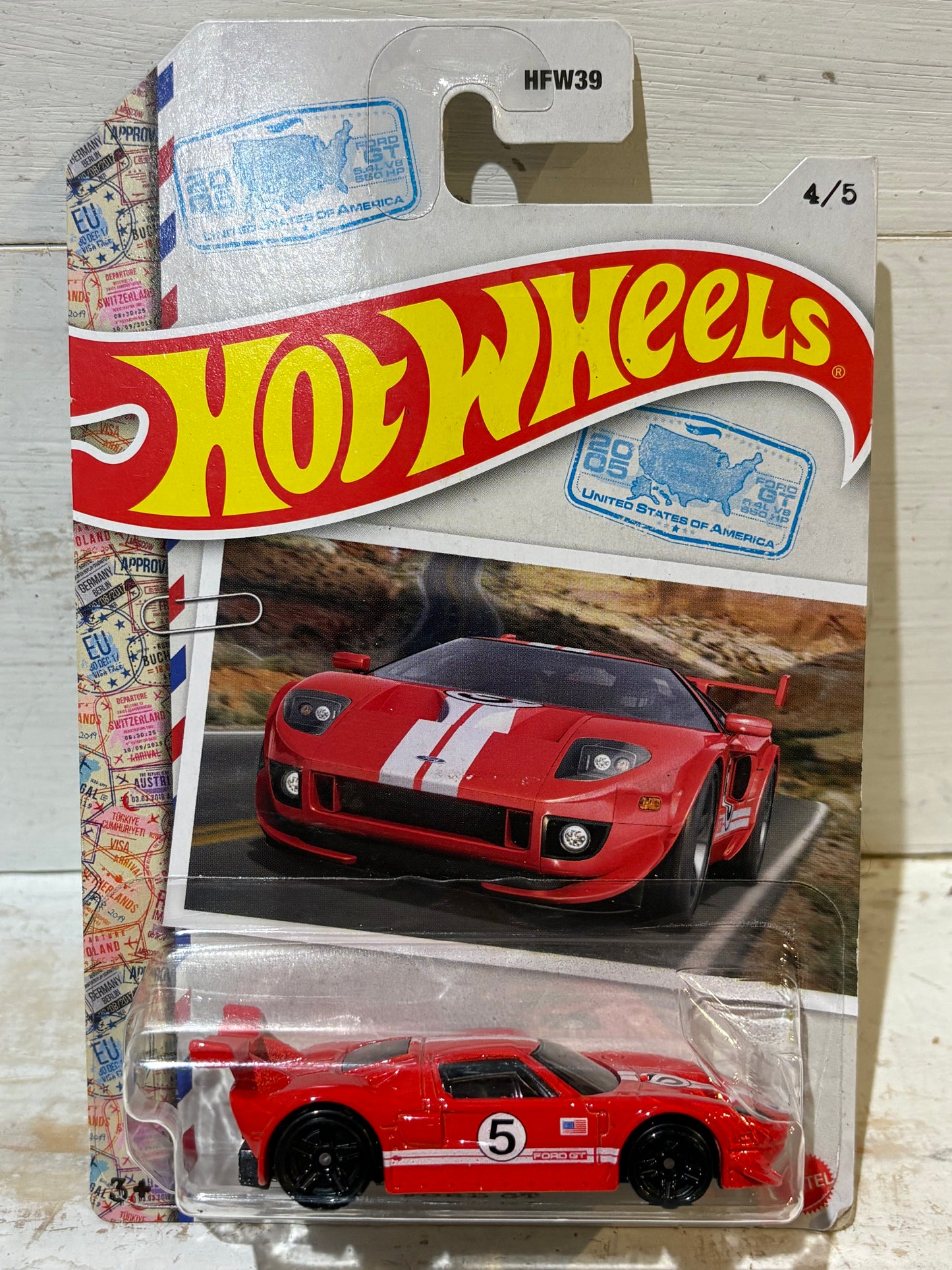 Hot Wheels - World Class Racers - Full Set
