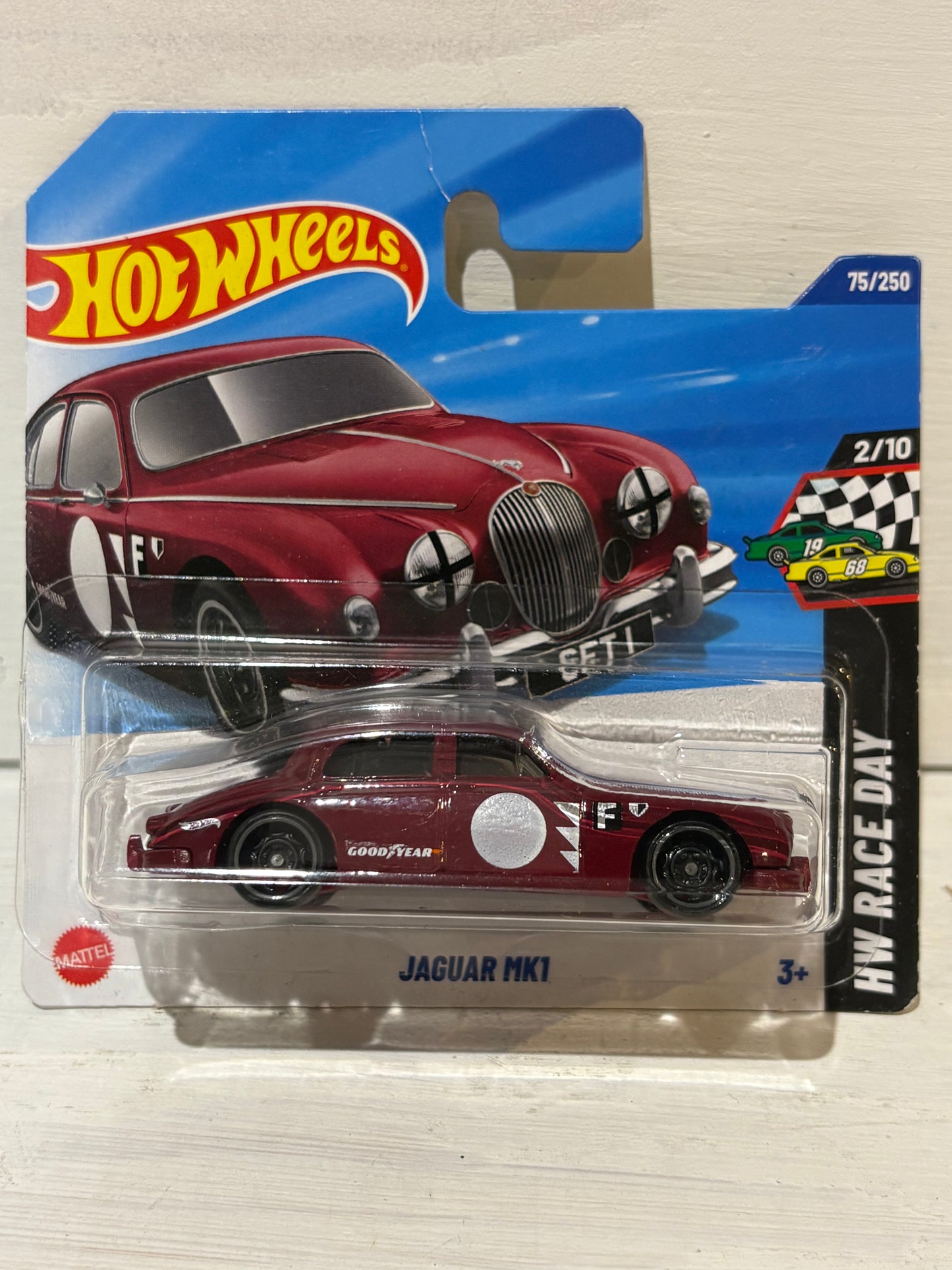 Hot Wheels - Jaguar Mk1 - HW Race Day - Maroon