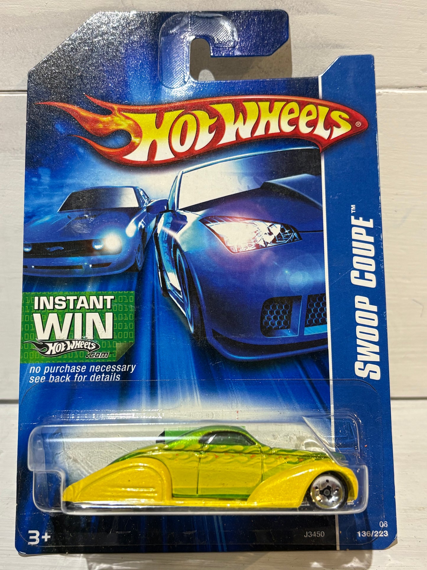 Hot Wheels - Swoop Coupe - 2006 #136 - Green over Yellow