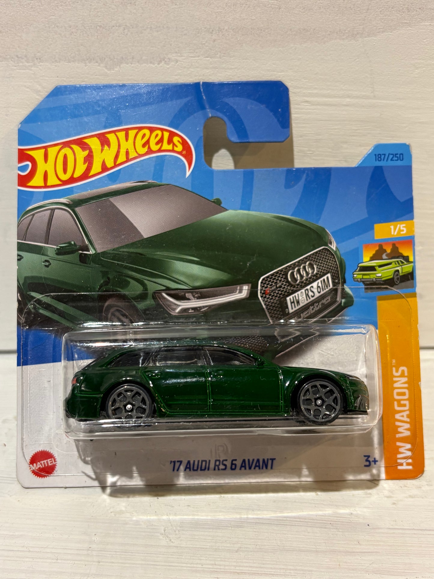 Hot Wheels - ‘17 Audi RS6 Avant - HW Wagons - Green