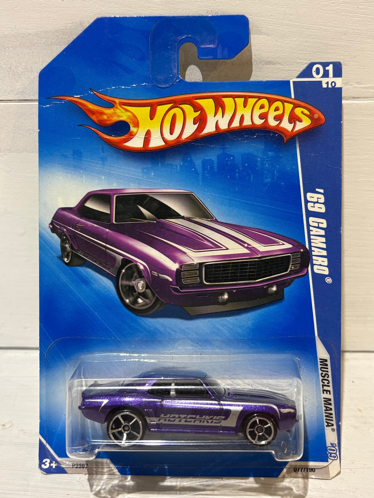 Hot Wheels - ‘69 Camaro - Muscle Mania ‘09 - Purple