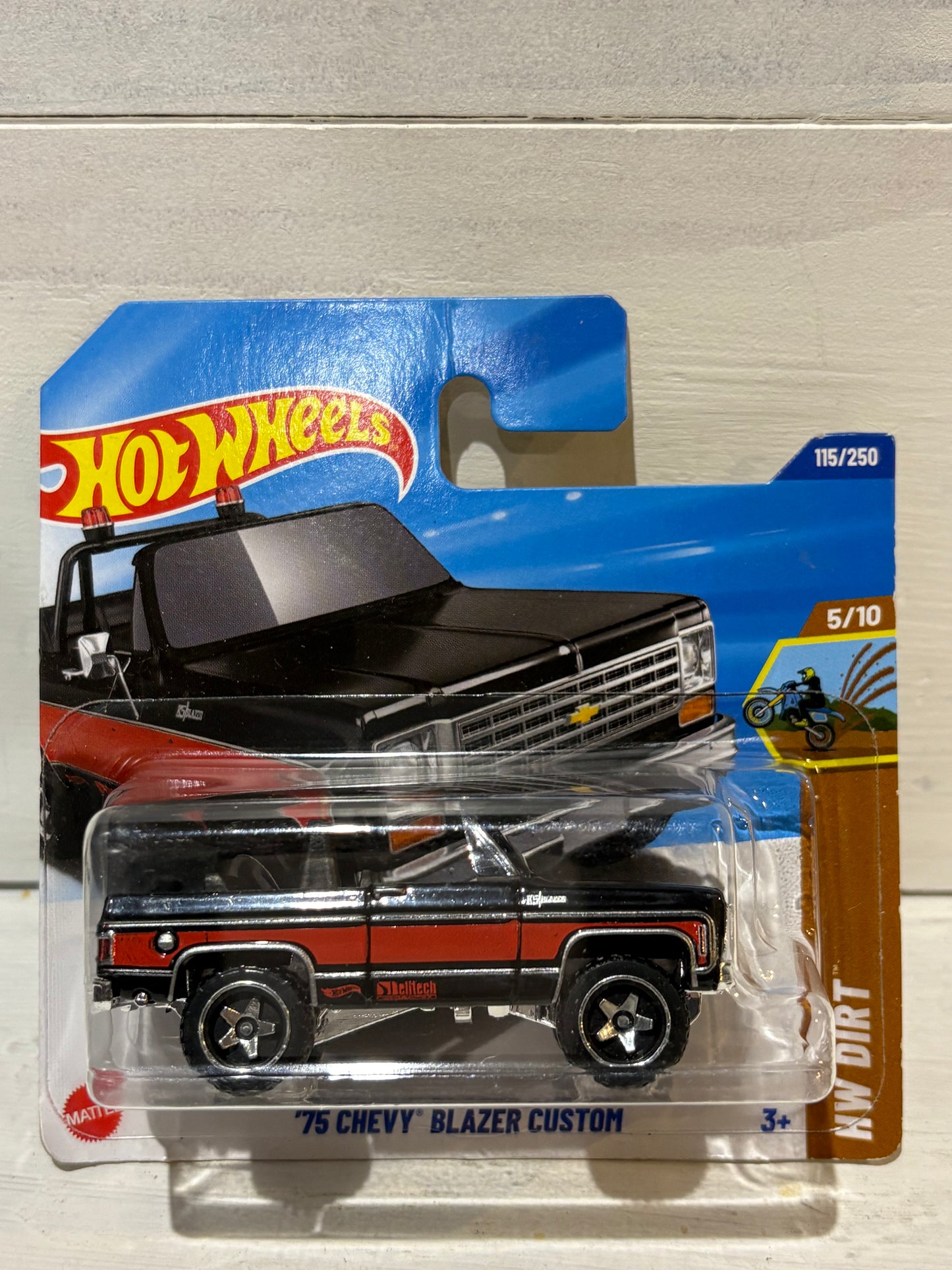 Hot Wheels - ‘75 Chevy Blazer Custom - HW Dirt - Black
